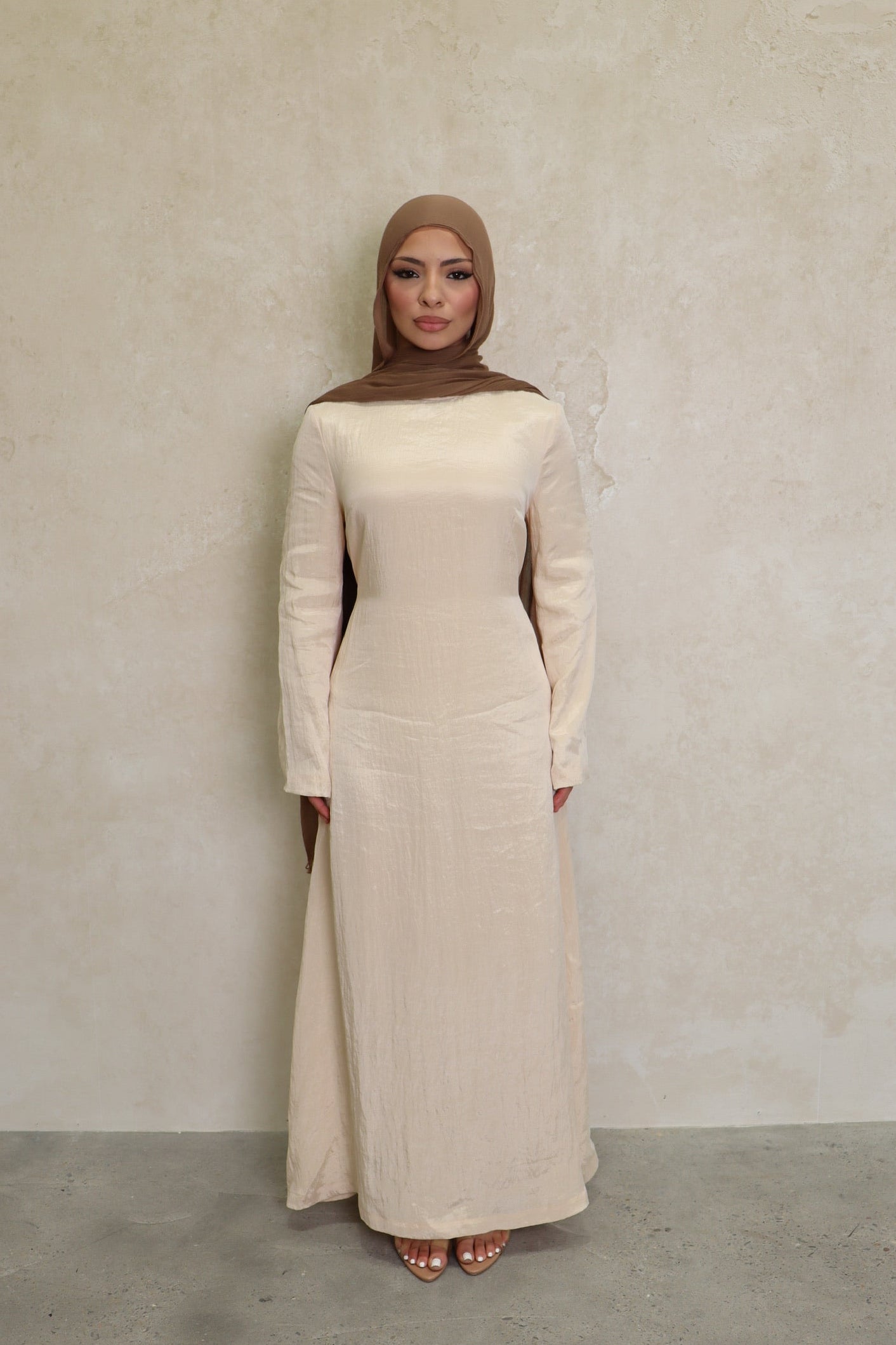 Ivory Sand Noor